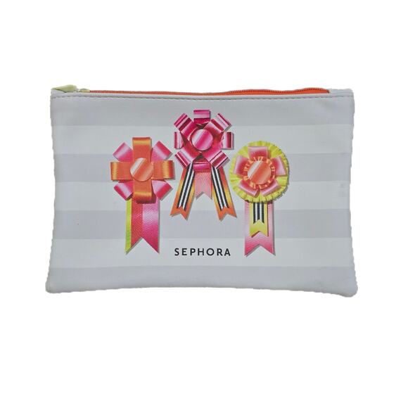 Sephora Other - Sephora cosmetics bag filled with samples and mini's NWT